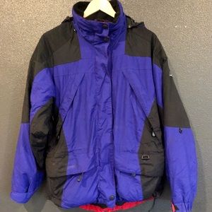 Well-loved warm winter jacket. S/M